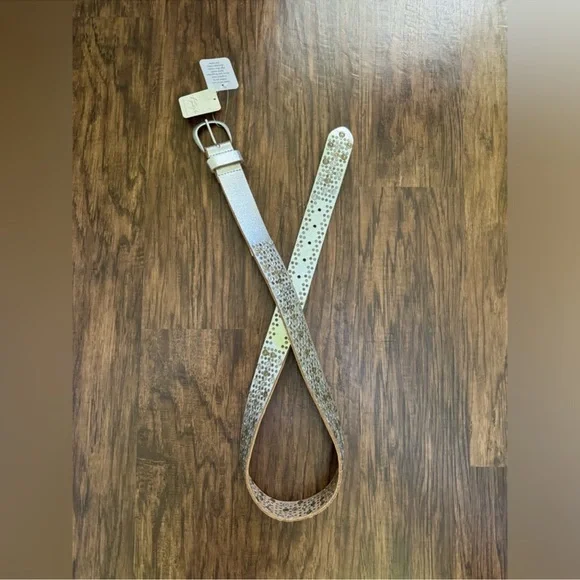 Free people metallic studded belt size M/L(34”-39”) display picture 2